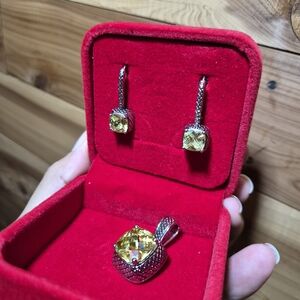 So Me Yellow Gemstone Necklace and Earring Set